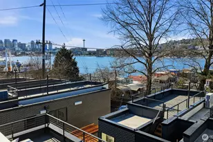 2010 Fairview Ave E, Seattle, WA 98102 - Photo 30