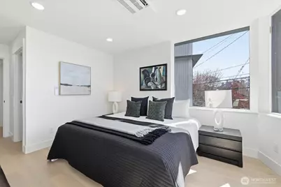2010 Fairview Avenue E #B, Seattle, WA 98102 - Photo 18