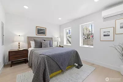2010 Fairview Avenue E #B, Seattle, WA 98102 - Photo 30