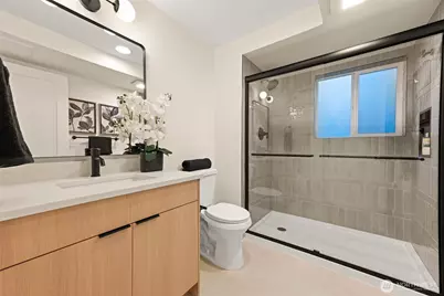 9101 30th Avenue NE, Seattle, WA 98115 - Photo 26