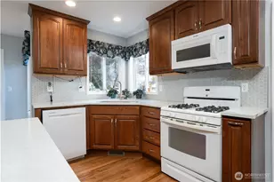 9012 169 St Ct E, Puyallup, WA 98375 - Photo 12