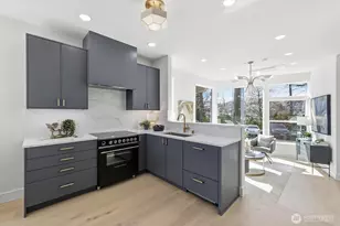2010 Fairview Ave E, Seattle, WA 98102 - Photo 12