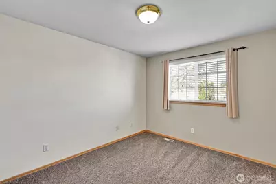 915 N Laurel Lane, Tacoma, WA 98406 - Photo 30
