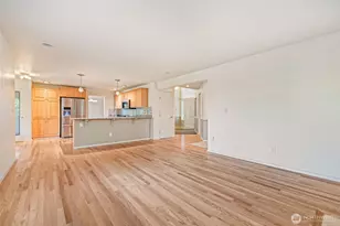 915 N Laurel Ln, Tacoma, WA 98406 - Photo 12