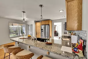 915 N Laurel Ln, Tacoma, WA 98406 - Photo 10