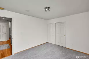 915 N Laurel Ln, Tacoma, WA 98406 - Photo 14