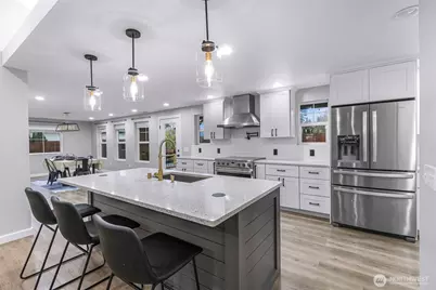 23448 Sherry Lane, Mount Vernon, WA 98274 - Photo 12