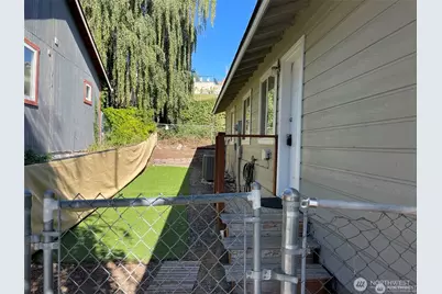 380 N Shore Court, Manson, WA 98831 - Photo 24