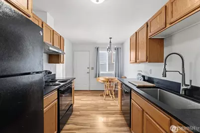 380 N Shore Court, Manson, WA 98831 - Photo 12