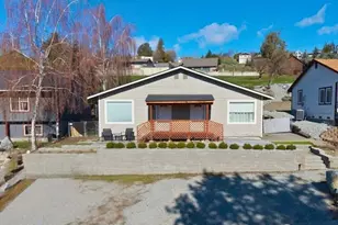 380 N Shore Ct, Manson, WA 98831 - Photo 2