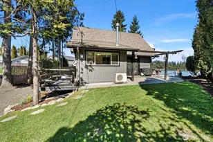 16714 Pleasant Beach Dr SE, Yelm, WA 98597 - Photo 32