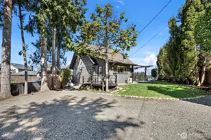 16714 Pleasant Beach Dr SE, Yelm, WA 98597 - Photo 32