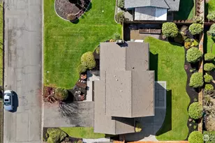 1436 Evergreen Pl, Fircrest, WA 98466 - Photo 2