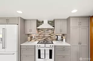 1436 Evergreen Pl, Fircrest, WA 98466 - Photo 10