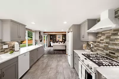 1436 Evergreen Place, Fircrest, WA 98466 - Photo 12