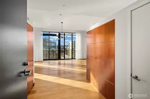 2716 Elliott Ave, Seattle, WA 98121 - Photo 2