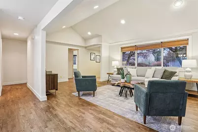5733 155th Avenue NE, Redmond, WA 98052 - Photo 6
