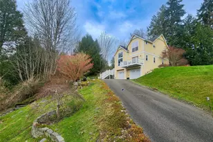 34652 Hood Canal Dr NE, Kingston, WA 98346 - Photo 2