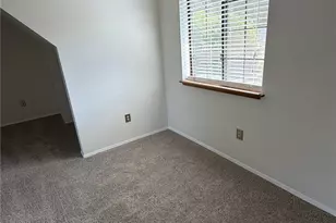 12506 NE Virginia Ct, Kingston, WA 98346 - Photo 26