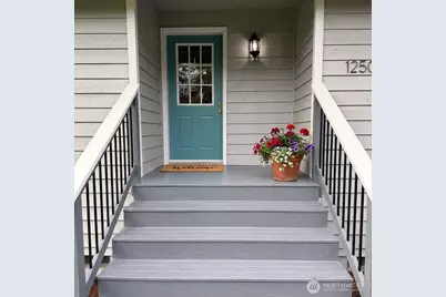 12506 NE Virginia Court, Kingston, WA 98346 - Photo 2