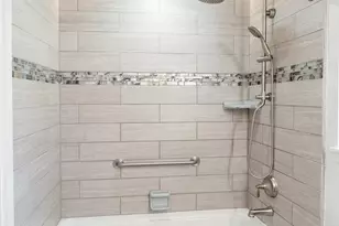 12506 NE Virginia Ct, Kingston, WA 98346 - Photo 6