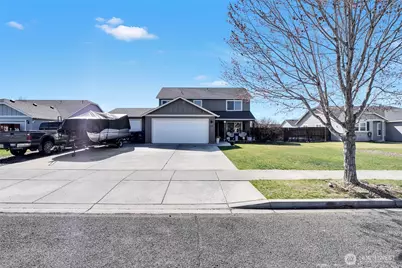 1407 E Crossroads Drive, Moses Lake, WA 98837 - Photo 1