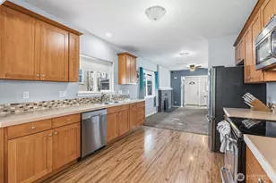 705 Cowlitz Way, Kelso, WA 98626 - Photo 12