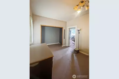 19 Fairley Street, Raymond, WA 98577 - Photo 10