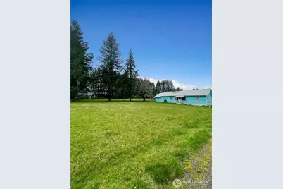 19 Fairley Street, Raymond, WA 98577 - Photo 2