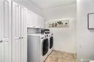 10612 157th Ave NE, Redmond, WA 98052 - Photo 16