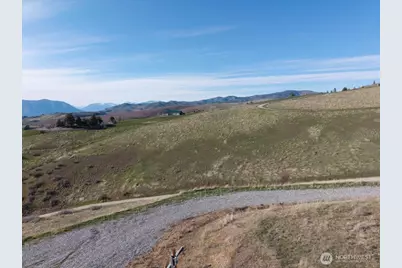 562 Chelan Ranch Road, Chelan, WA 98816 - Photo 18