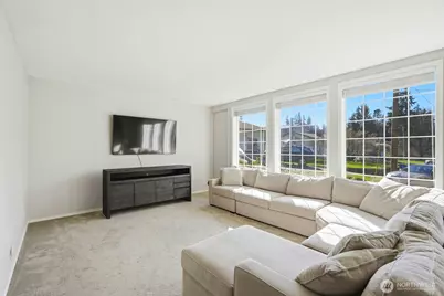 7919 194th Place SW, Edmonds, WA 98026 - Photo 2