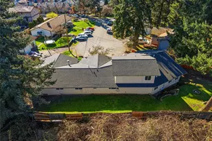 7919 194th Pl SW, Edmonds, WA 98026 - Photo 20