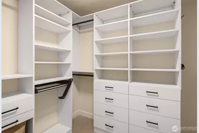 909 5th Avenue #204, Seattle, WA 98164 - Photo 16