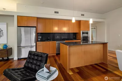 909 5th Avenue #204, Seattle, WA 98164 - Photo 8