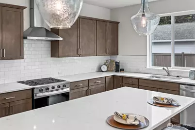 14206 14th Avenue Ct E, Tacoma, WA 98445 - Photo 6