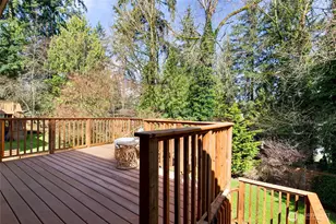 601 220th St SW, Bothell, WA 98021 - Photo 16