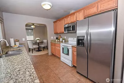 5927 88th Street NE, Marysville, WA 98270 - Photo 10