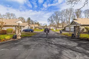 8712 59th Ave Ct SW, Lakewood, WA 98499 - Photo 2