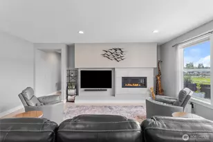 4628 S 16th Dr, Ridgefield, WA 98642 - Photo 8