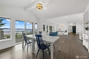 19810 Soundview Dr NW, Stanwood, WA 98292 - Photo 4