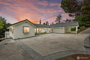 19810 Soundview Dr NW, Stanwood, WA 98292 - Photo 28