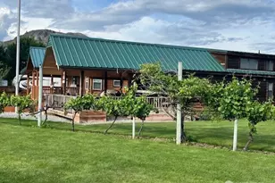 15 Oro Beach Dr, Oroville, WA 98844 - Photo 2