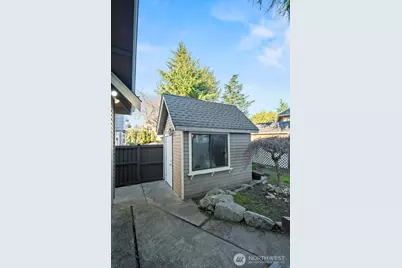 11002 SE 220th Place, Kent, WA 98031 - Photo 34