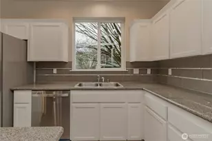 11403 SE 171st St, Renton, WA 98055 - Photo 12