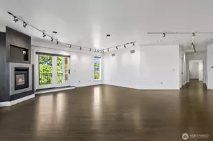 745 Bellevue Ave E, Seattle, WA 98102 - Photo 8