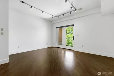 745 Bellevue Avenue E #402, Seattle, WA 98102 - Photo 30