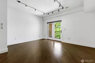 745 Bellevue Ave E, Seattle, WA 98102 - Photo 30