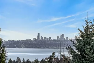 11222 NE 100th St, Kirkland, WA 98033 - Photo 28