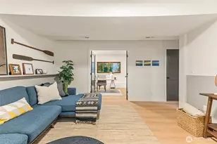 15817 SE Newport Way, Bellevue, WA 98006 - Photo 24